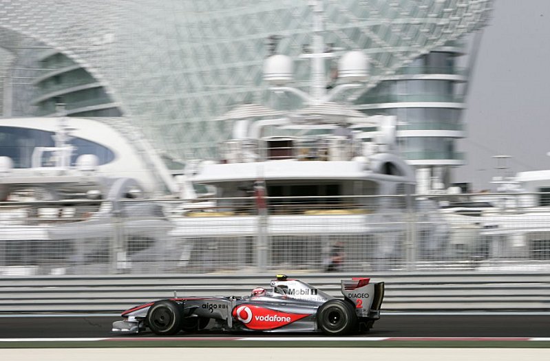 VC Azú Zabí - McLaren - Heikki Kovalainen