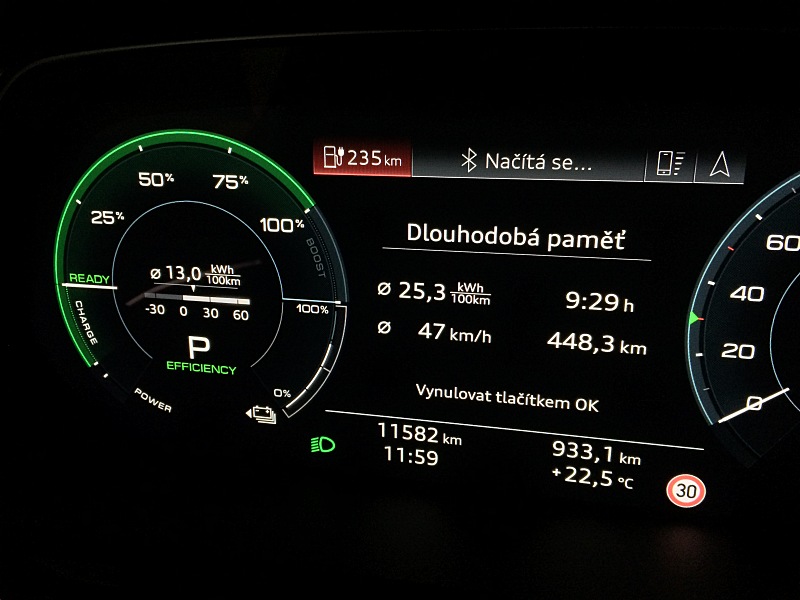 Audi e-tron 55 Quattro - elektromobil